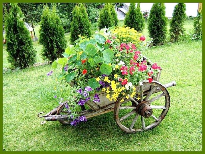 Flower-filled Cart — Green