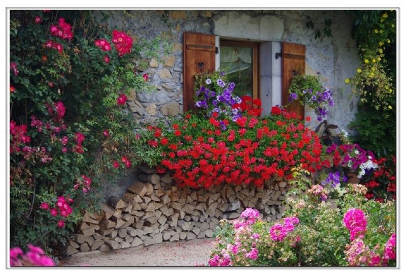Flower-filled Cottage — Red