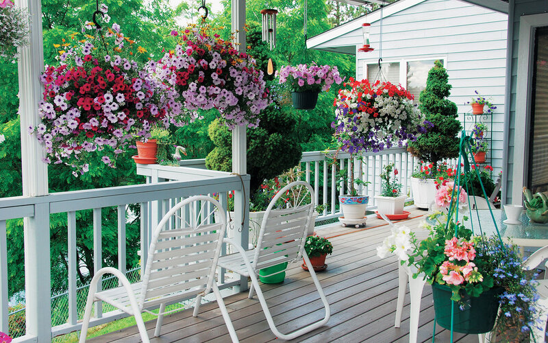 Flower-filled Porch — Green, Serene
