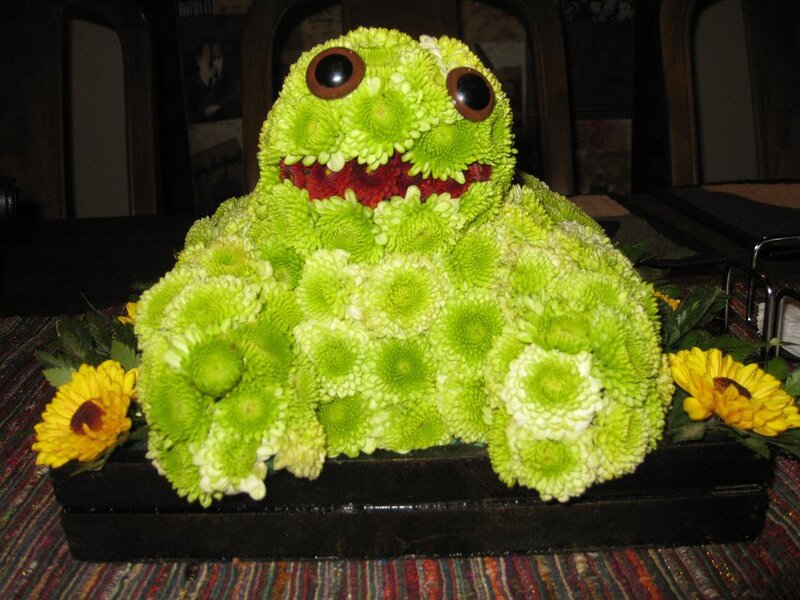 Flower Frog Sculpture