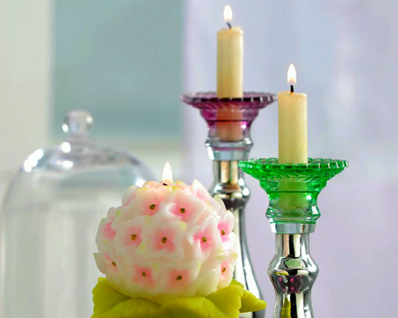 Flower-shaped Candle