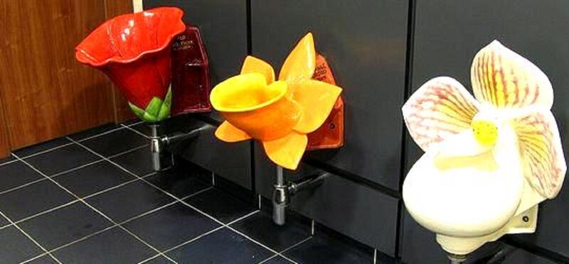 Flower-shaped Urinals — Black