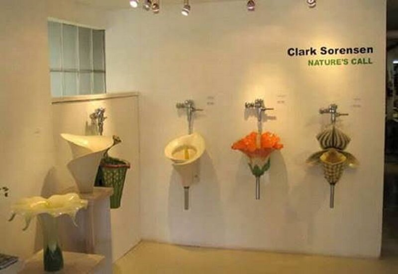 Flower-shaped Urinals