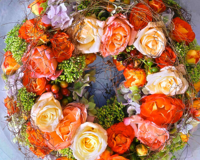 Flower Wreath with Roses — Orange