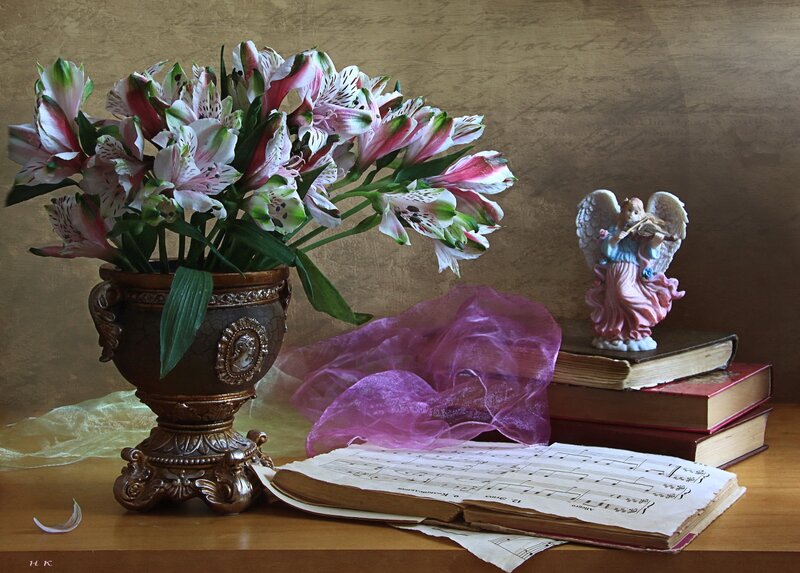 Flowers and Angel Figurine — Brown
