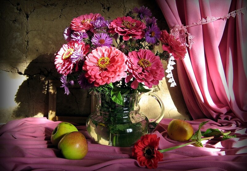 Flowers and Apples in Vase — Pink, Dramatic