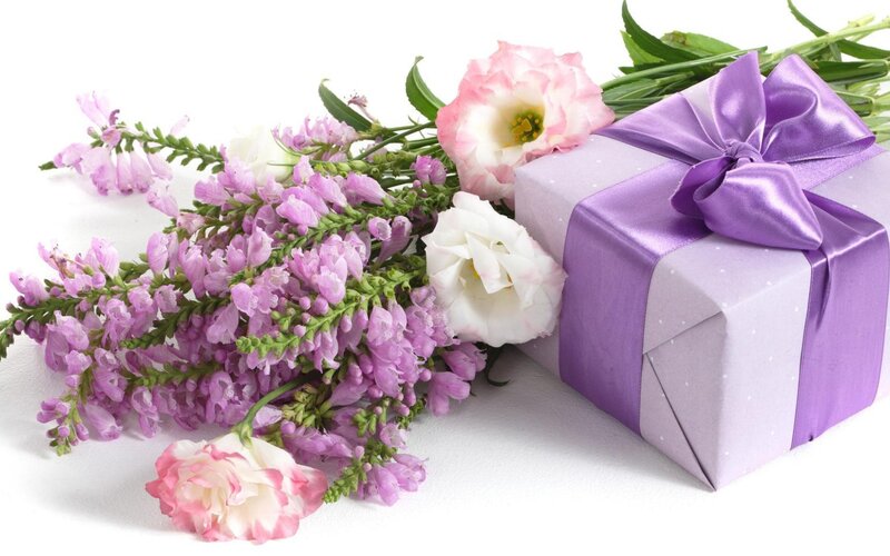 Flowers and Gift Box — Purple