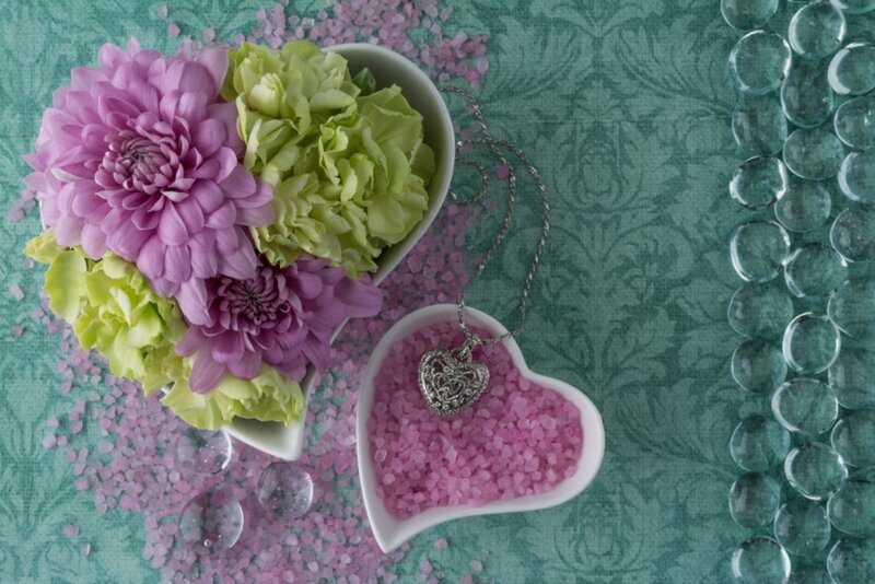 Flowers and Heart Necklace