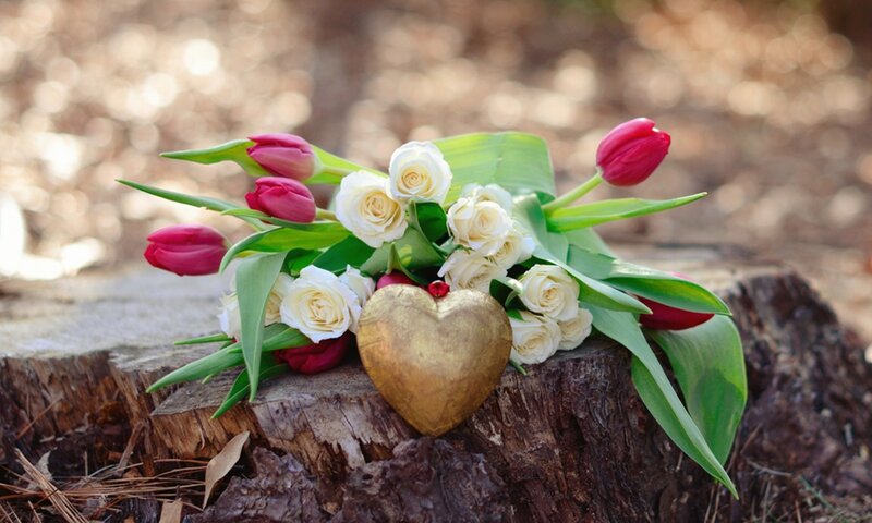 Flowers and Heart on Stump