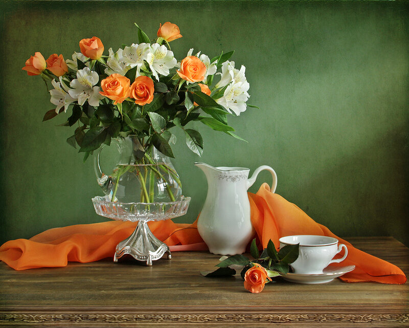 Flowers and Tea Set — Green