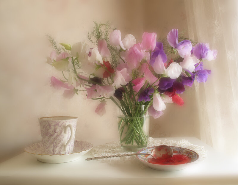 Flowers and Tea Set — Pink, Serene