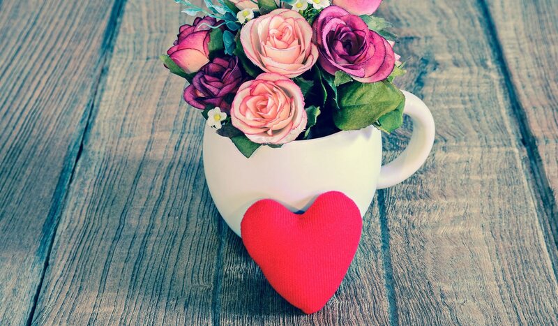 Flowers in a Cup — White