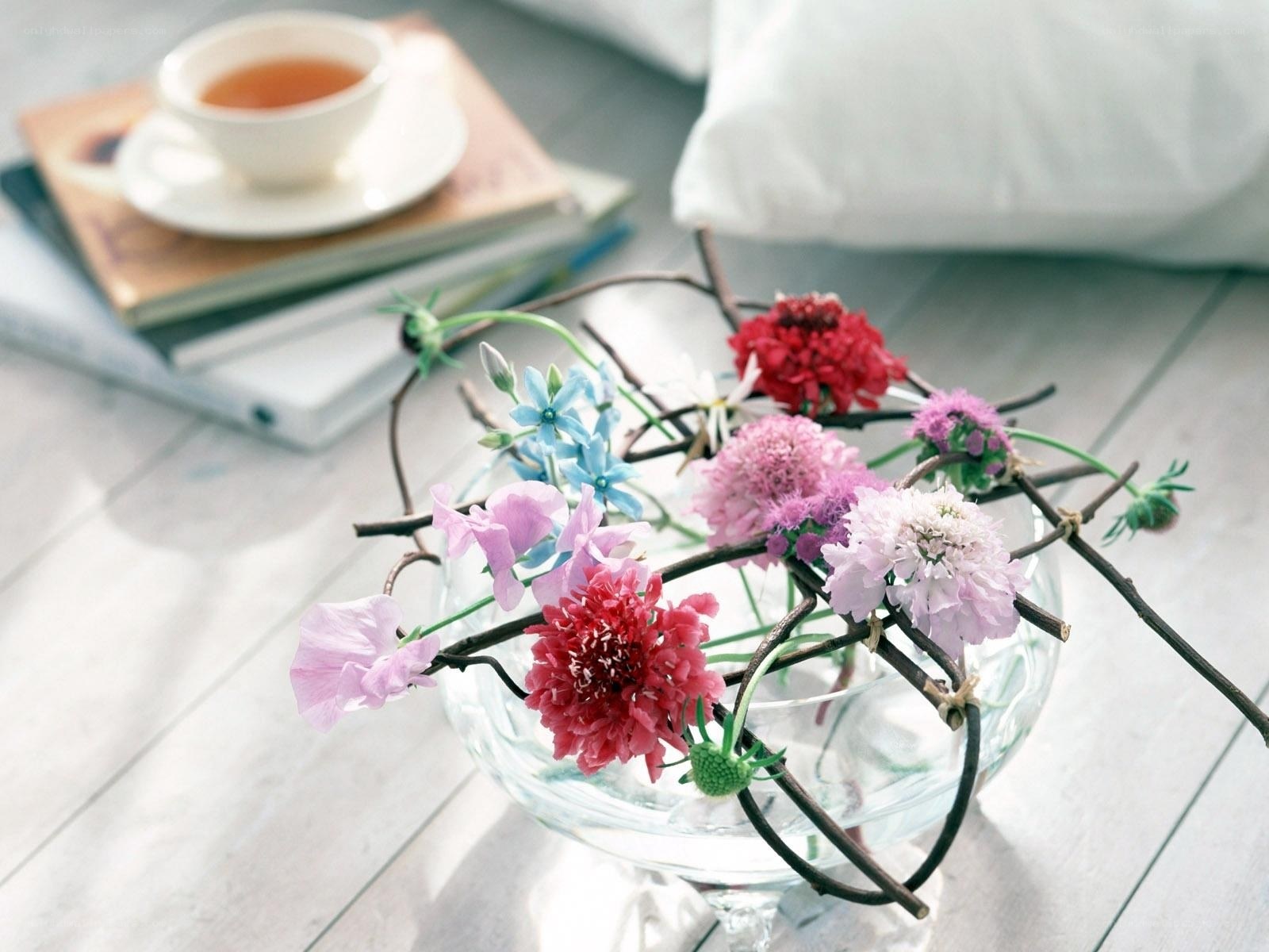 Flowers in a glass bowl