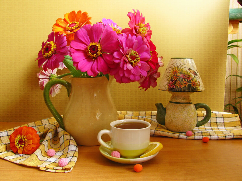 Flowers in a Pitcher — Yellow