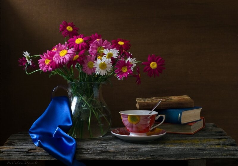 Flowers in a Vase — Brown, Dramatic