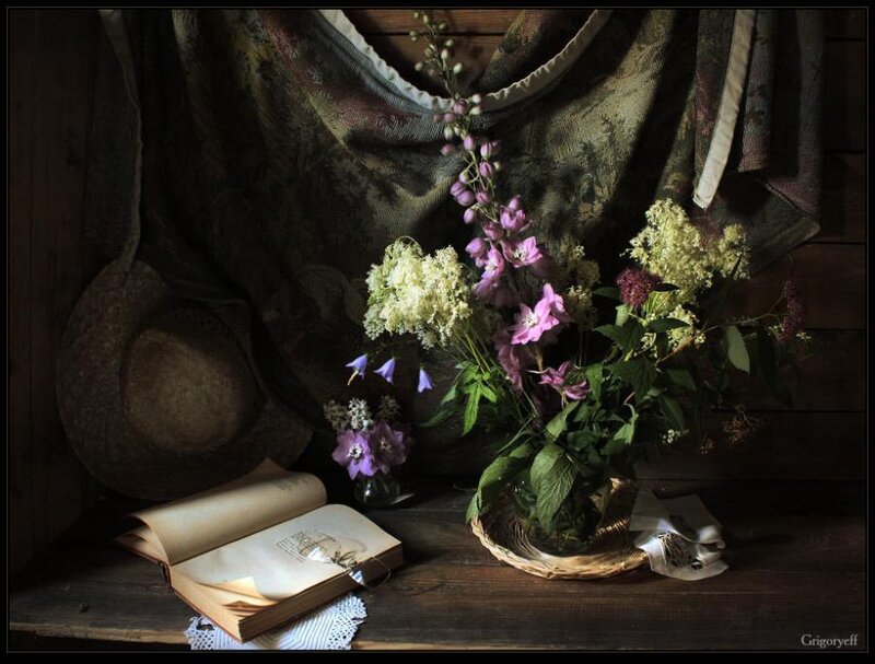 Flowers in a Vase — Brown