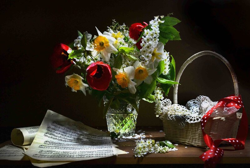 Flowers in a Vase — White, Dramatic