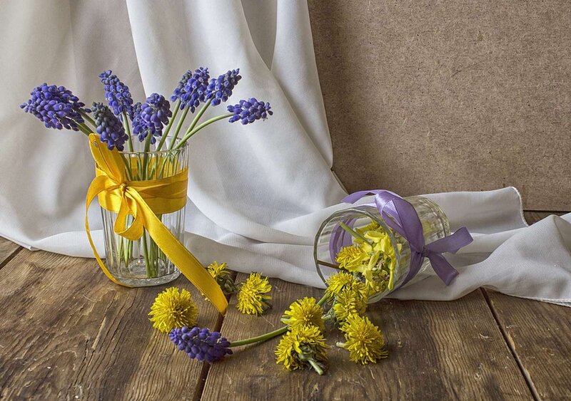 Flowers in Glass Jars — Blue