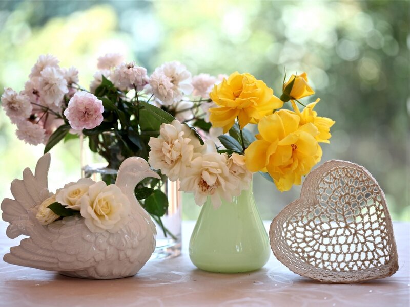 Flowers in Vases — Yellow