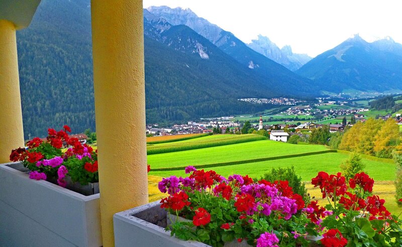 Flowers on Balcony — Green