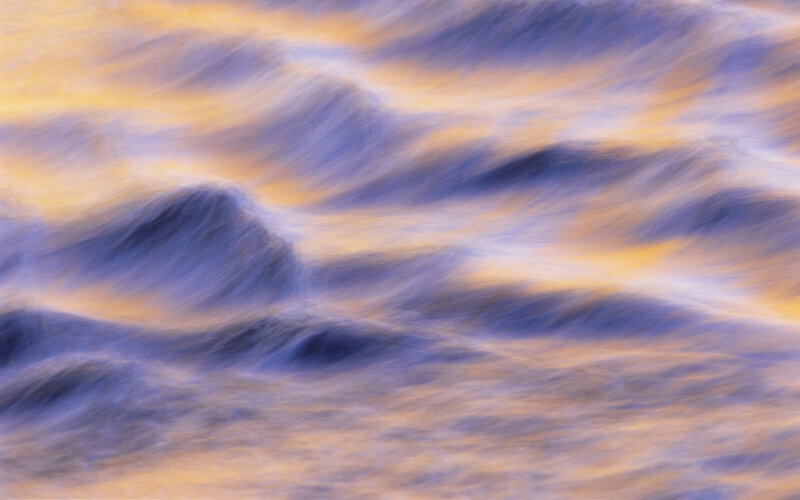 Flowing Water Waves — Blue
