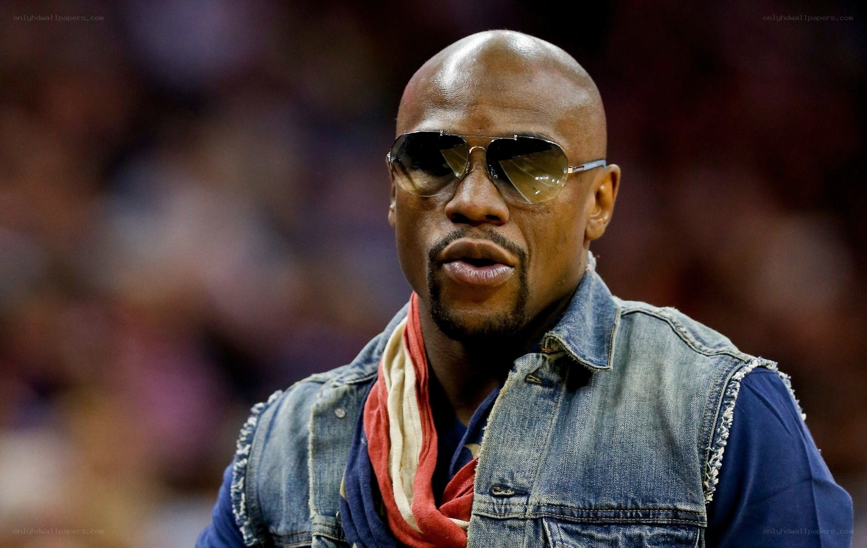 Floyd Mayweather wearing sunglasses