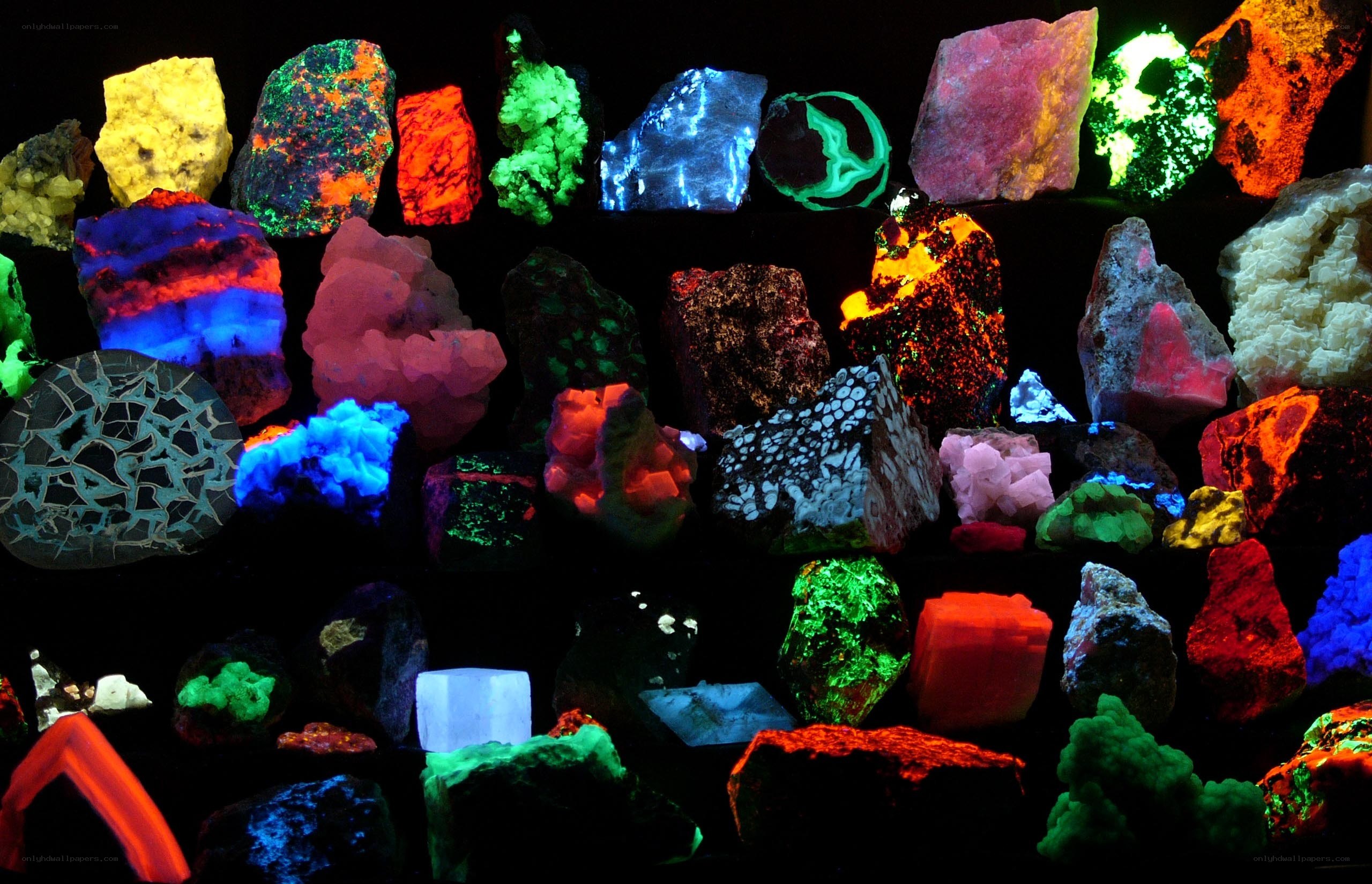 fluorescent mineral collection