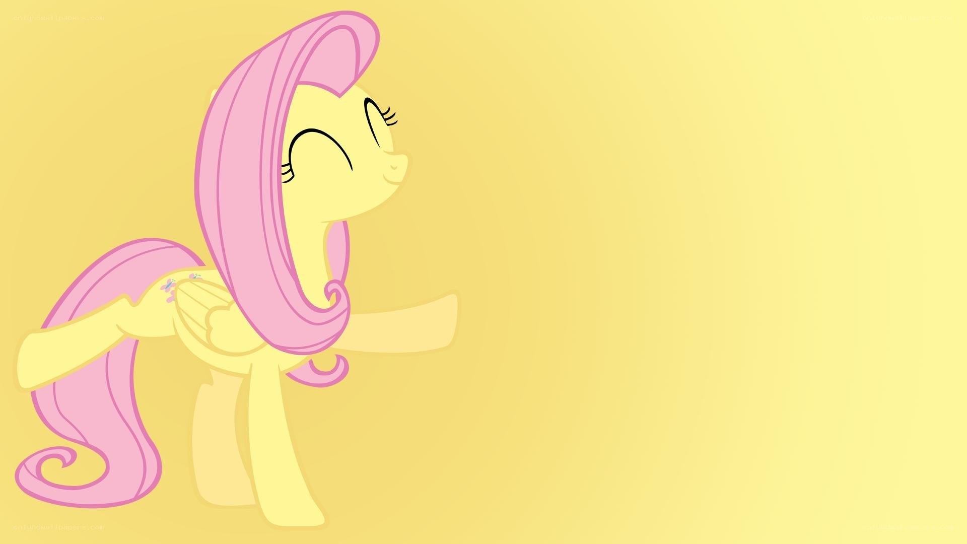 Fluttershy smiling