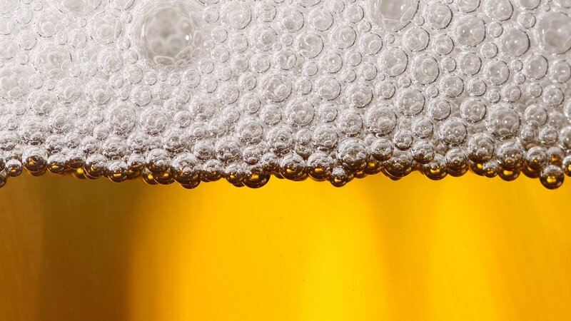 Foamy Beer Head — Yellow, Calm
