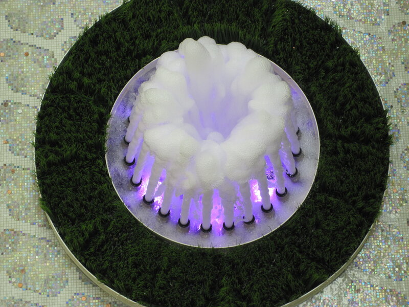 Foamy Fountain Display