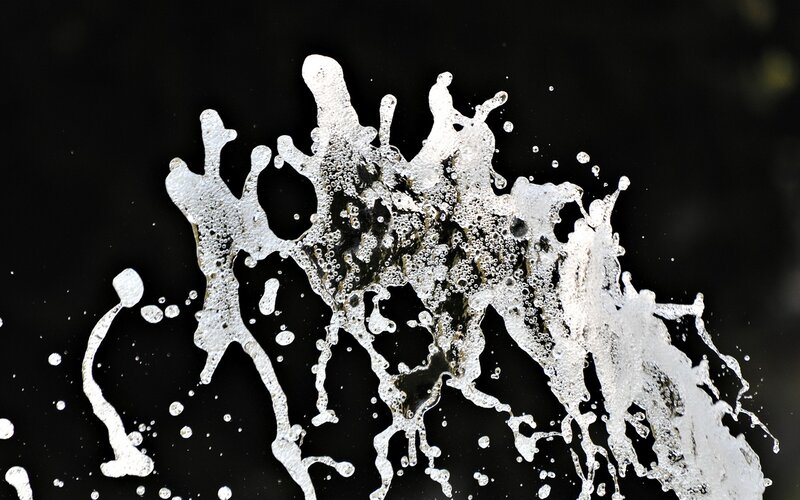 foamy liquid splash