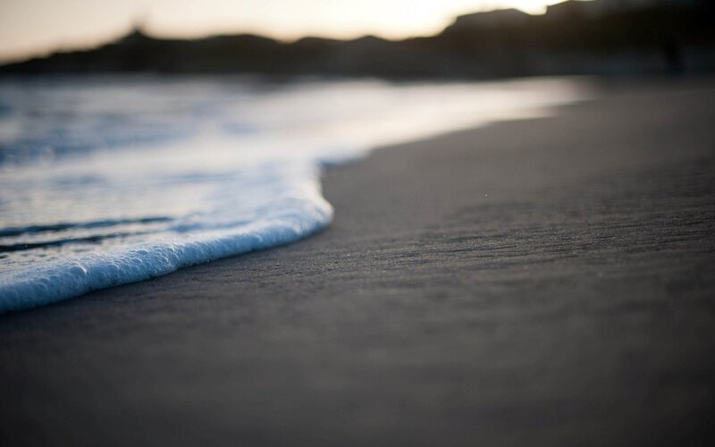 Foamy Wave on Sand — Blue