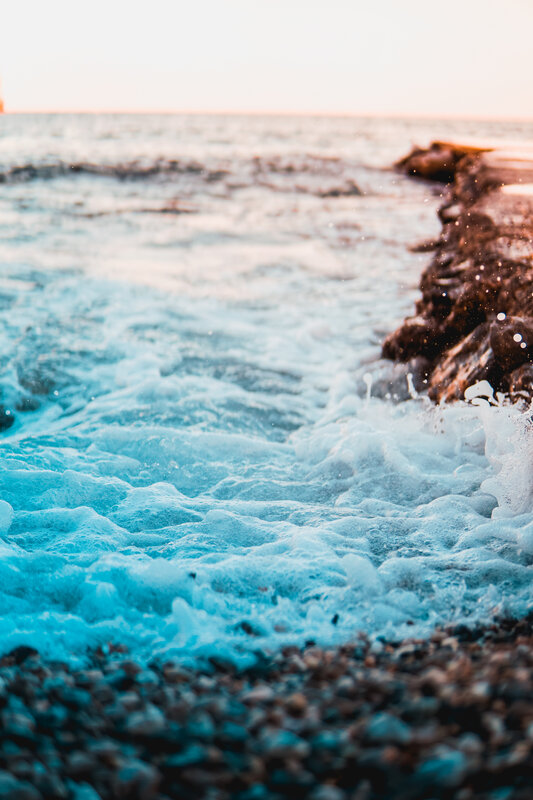 Foamy Waves on Pebble Beach — Blue, Calm