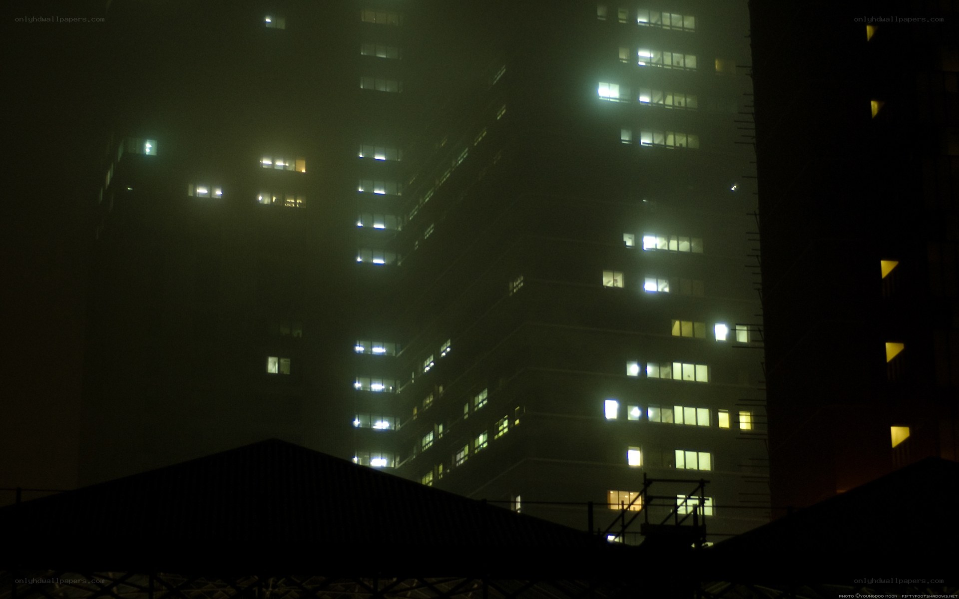 Foggy city at night