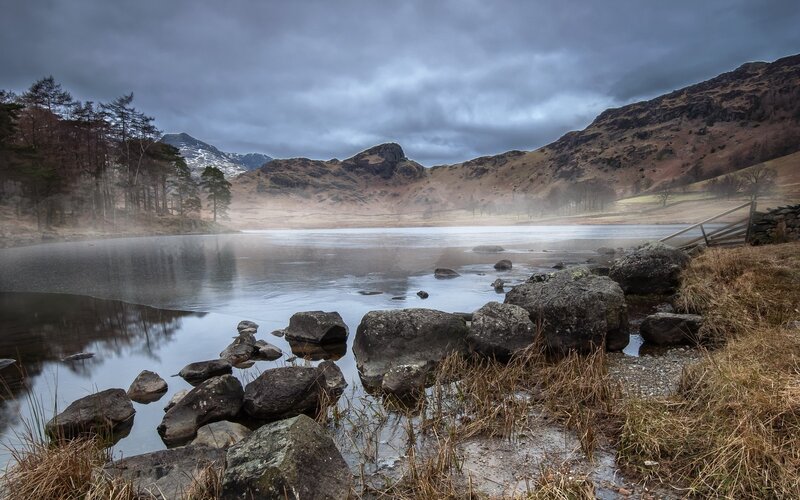 Foggy Lake with Mountains — Gray, Serene
