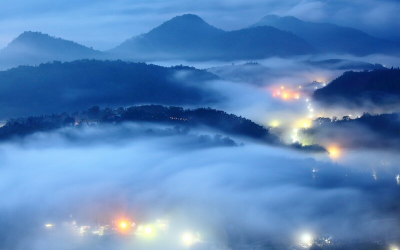 Foggy Mountain Valley — Blue, Serene