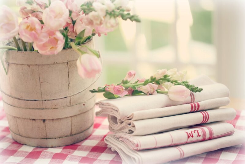 Folded Napkins and Flowers