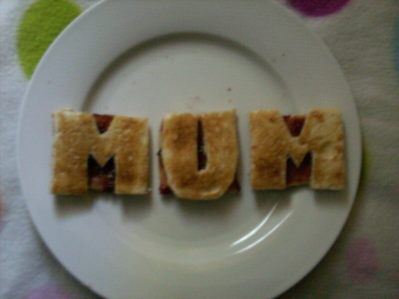 Food Shaped Like the Word MUM