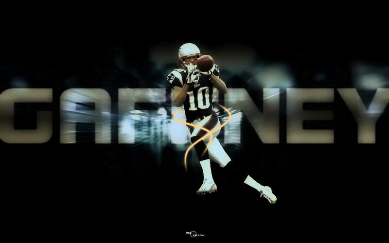 Football Player Catching Ball — Black