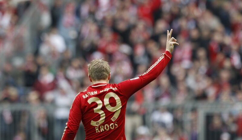 football player celebrating