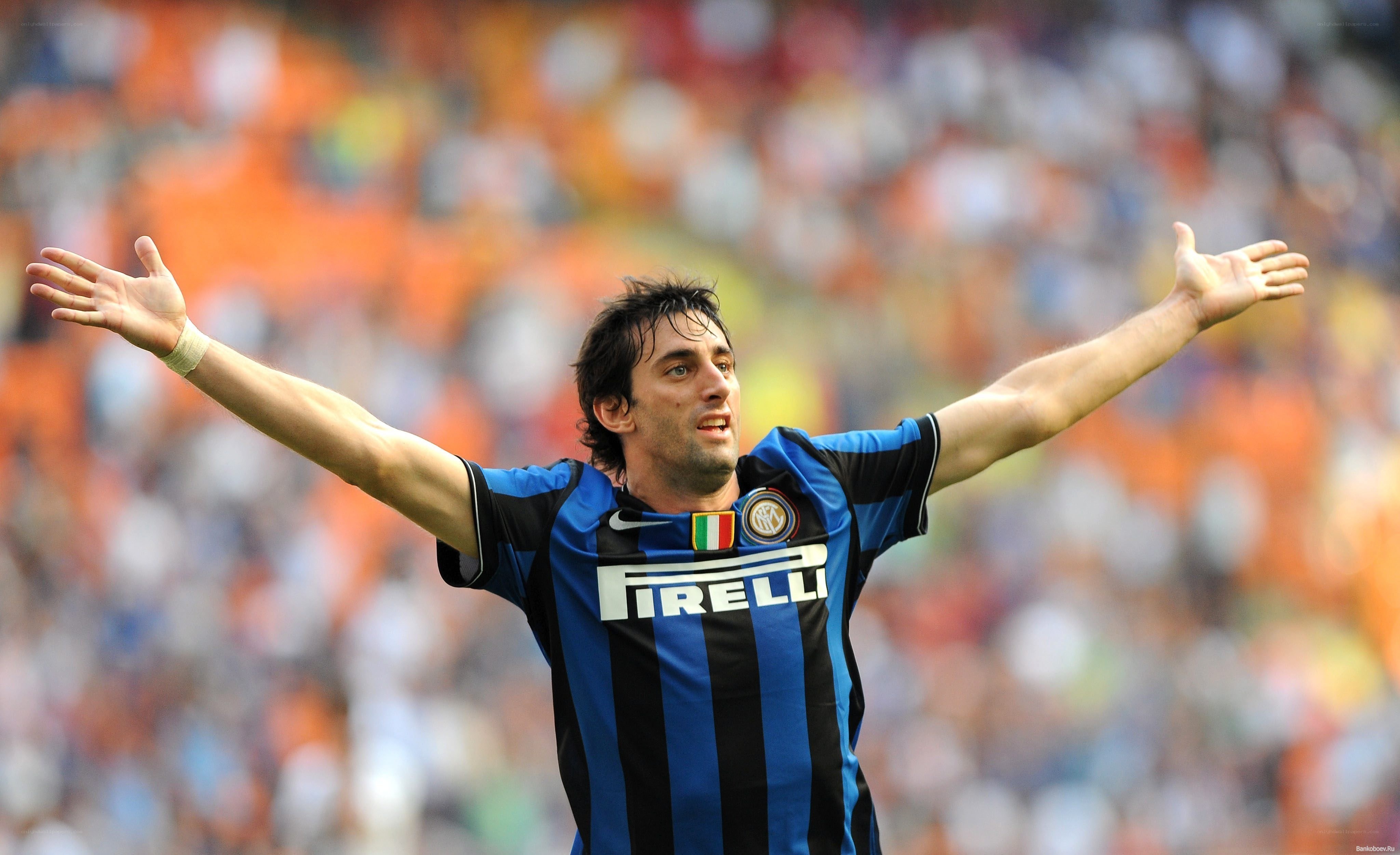 football player celebrating