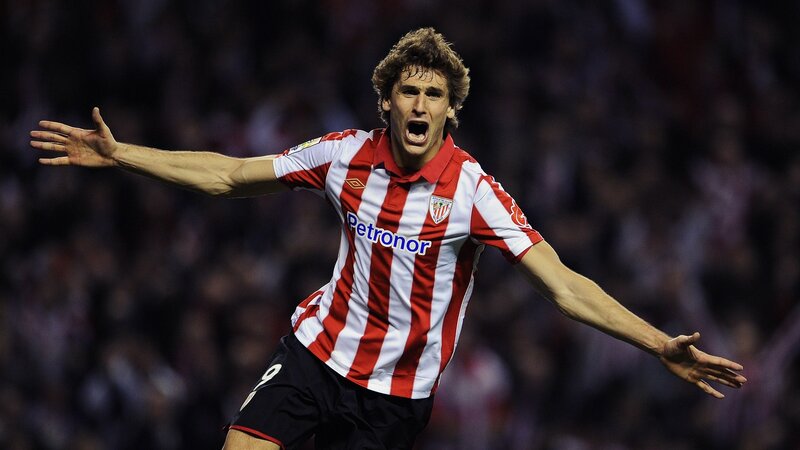 Football Player Celebrating — Energetic