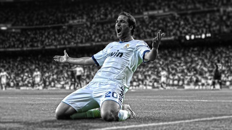 football player celebrating goal