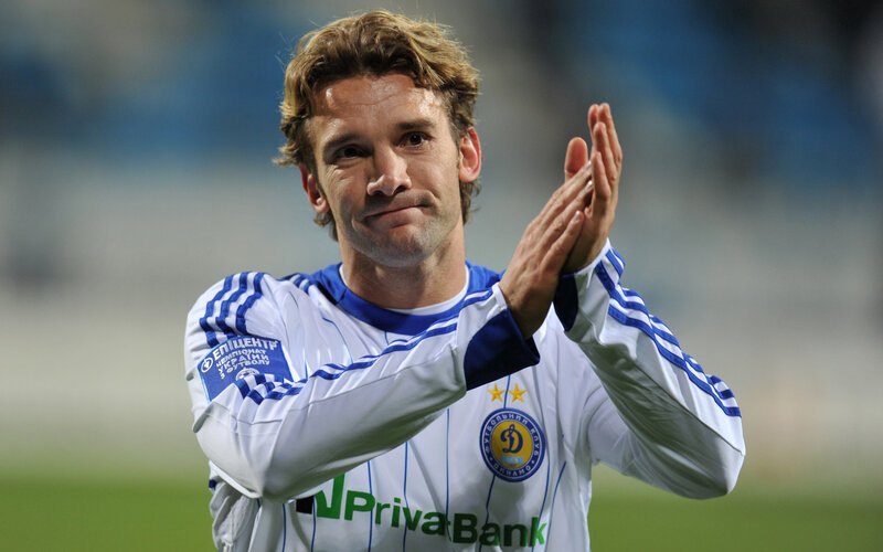 Football Player Clapping — White