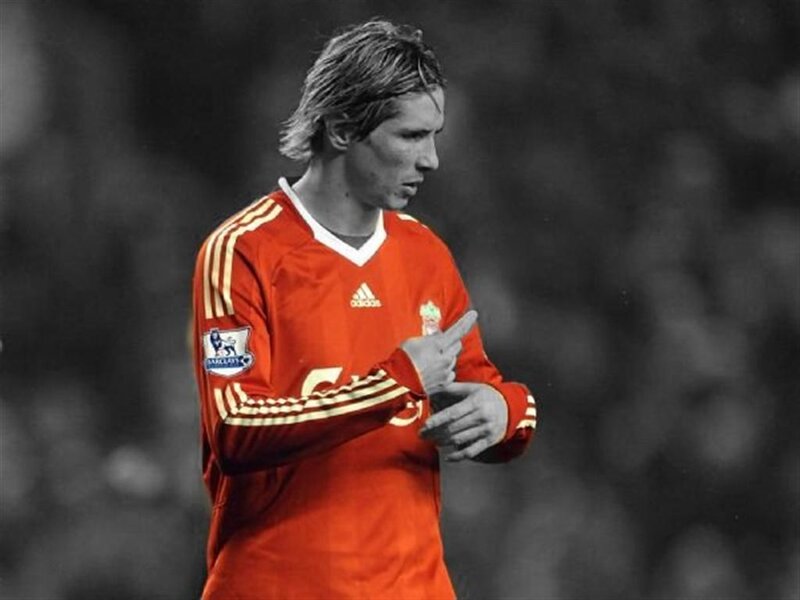 football player in red jersey