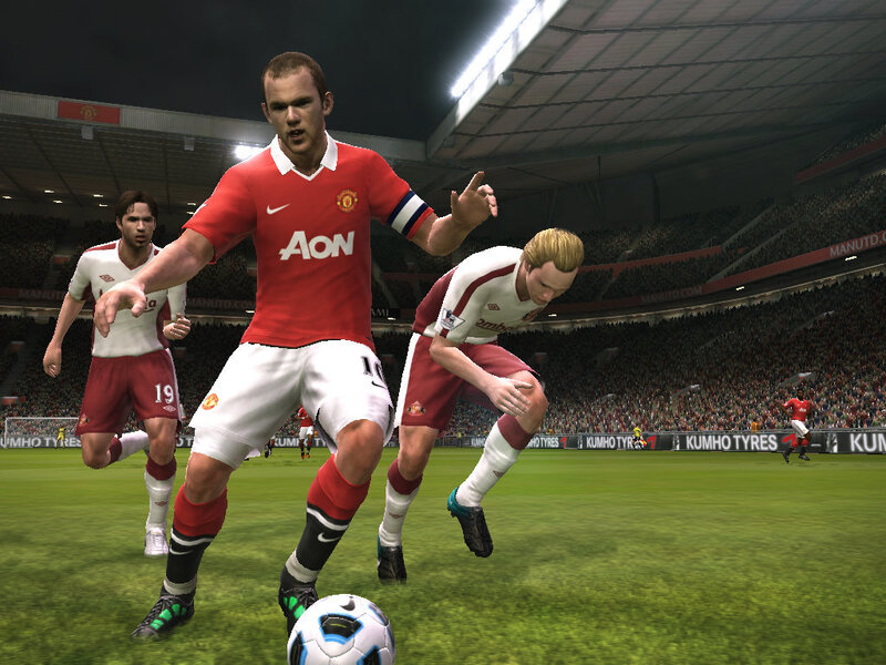 Football Player in Red Jersey — Green