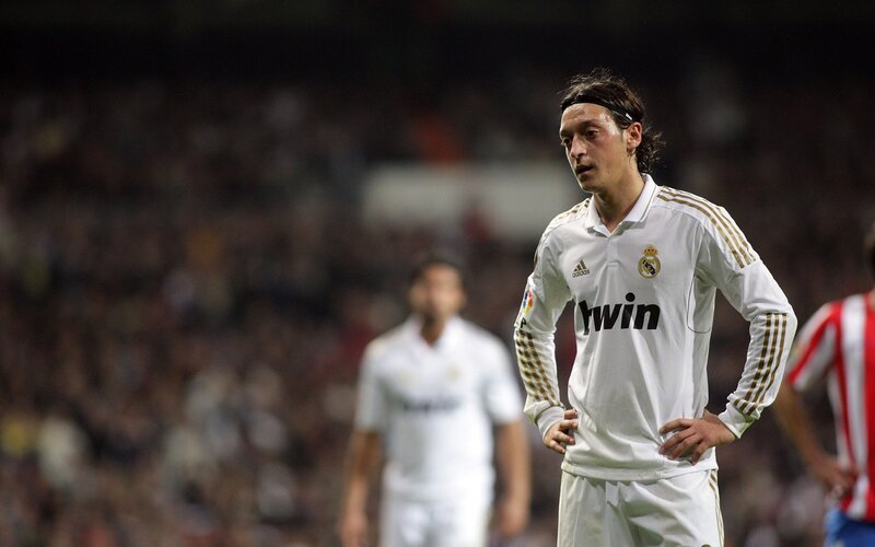 Football Player in White Kit — Focused