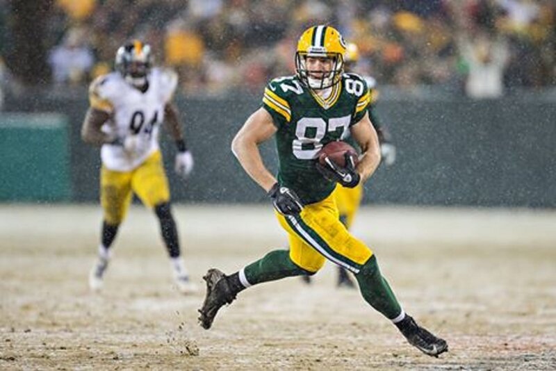 Football Player Running — Green, Action
