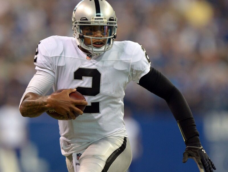 Football Player Running — White, Active