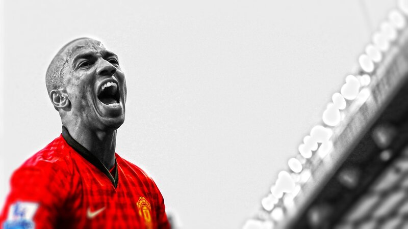 Football Player Shouting — Red, Dramatic